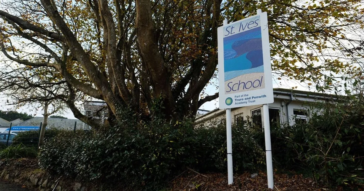 St Ives School